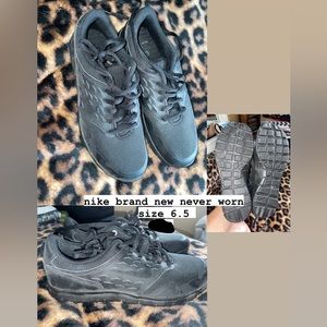 nike sneakers brand new size 6.5